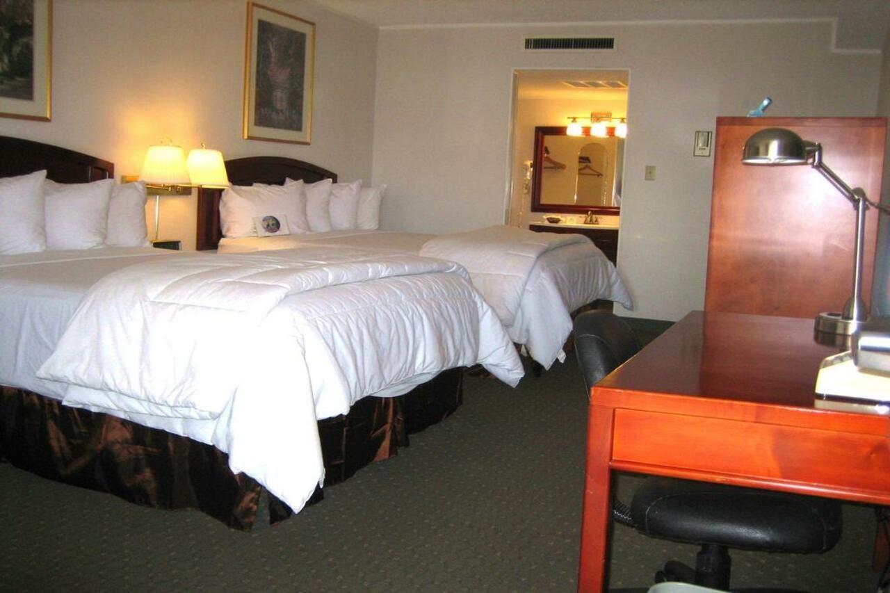 Days Inn By Wyndham San Diego/Downtown/Convention Center Bagian luar foto