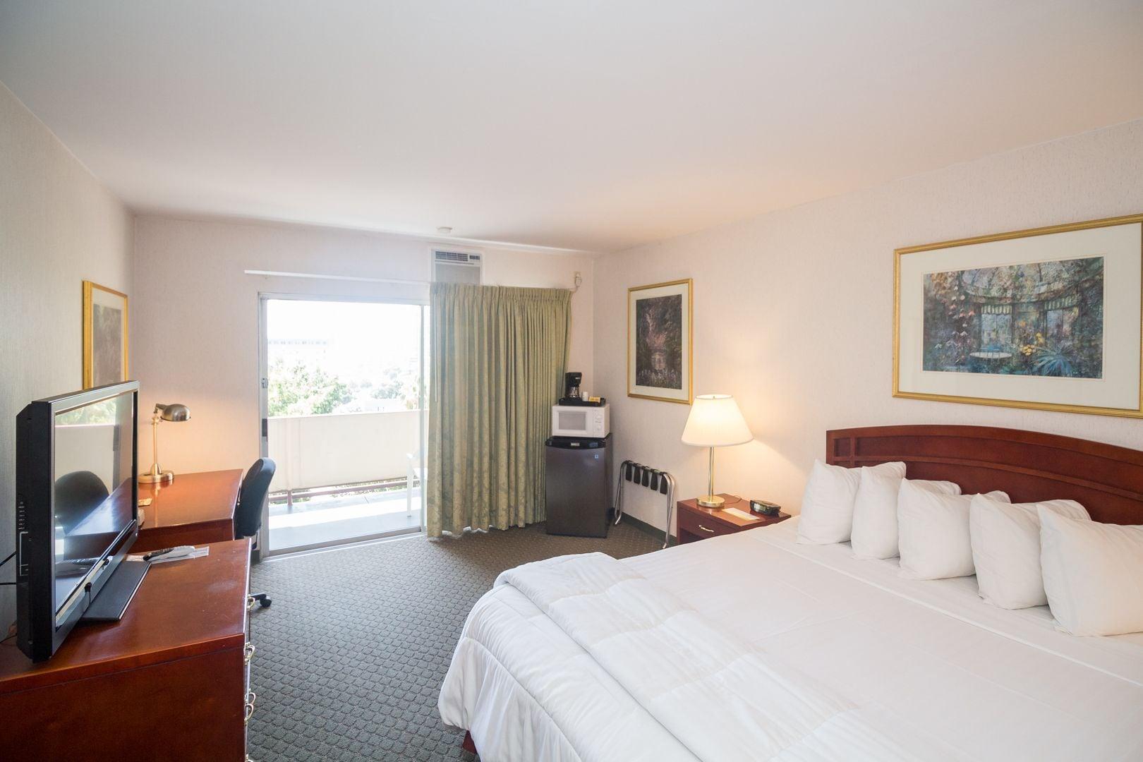 Days Inn By Wyndham San Diego/Downtown/Convention Center Bagian luar foto