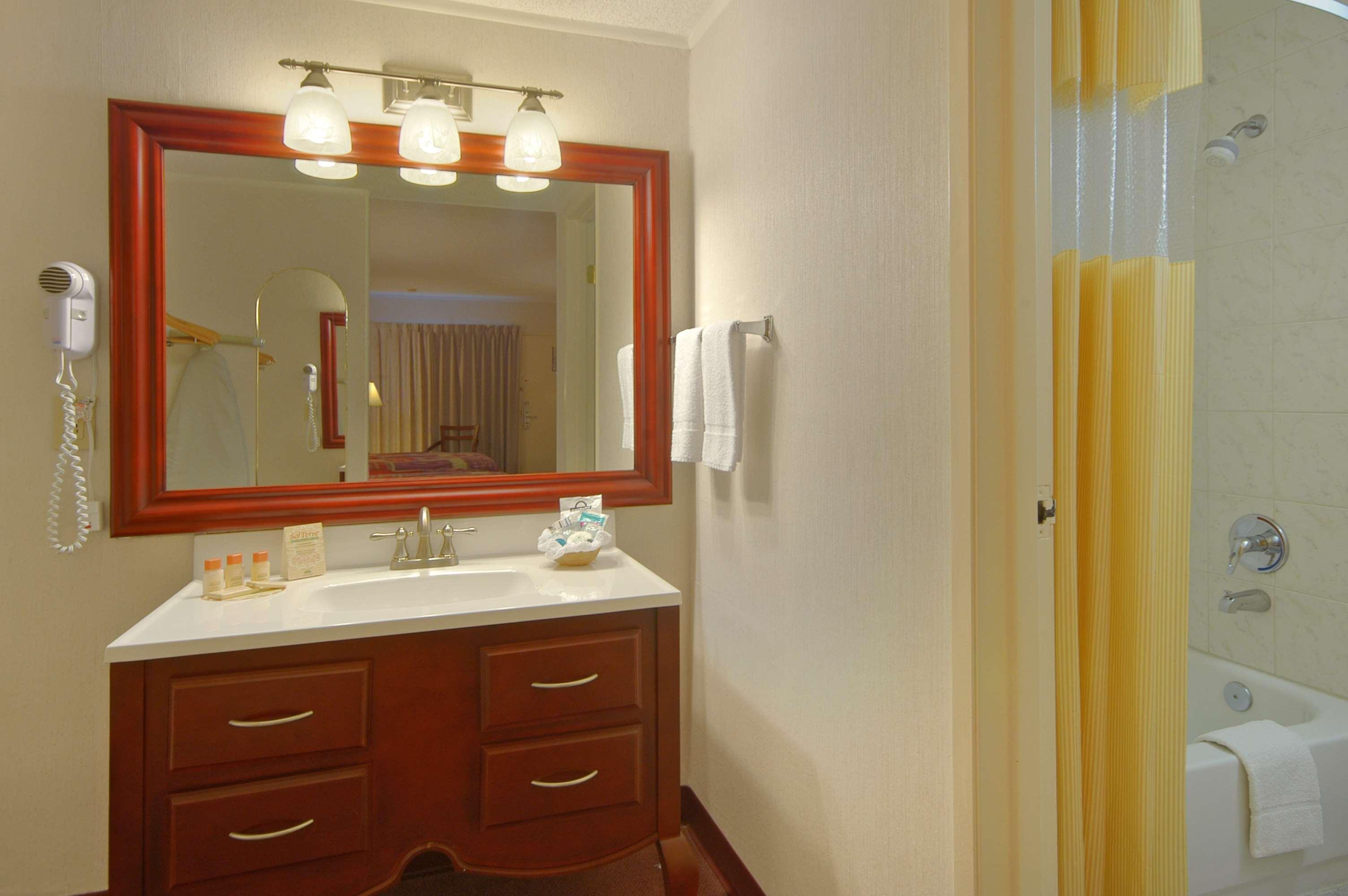 Days Inn By Wyndham San Diego/Downtown/Convention Center Bagian luar foto